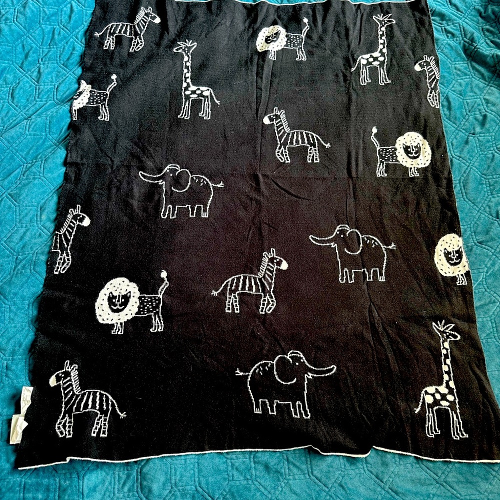 Abbott Collection Jungle Safari baby Throw
